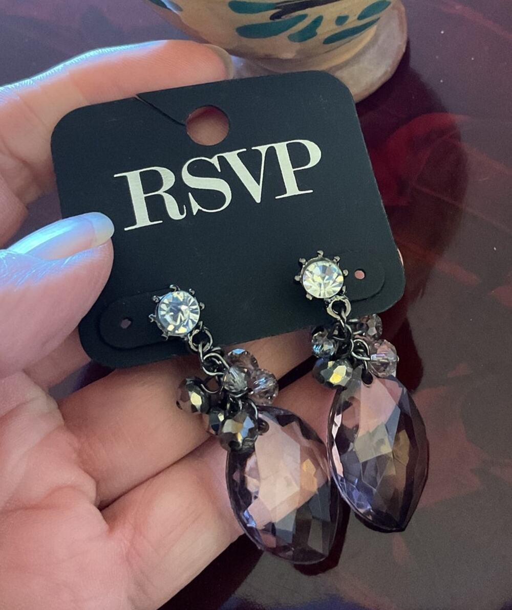 NWT RSVP Earrings Elegant Dangly Teardrop Earrings with Beads